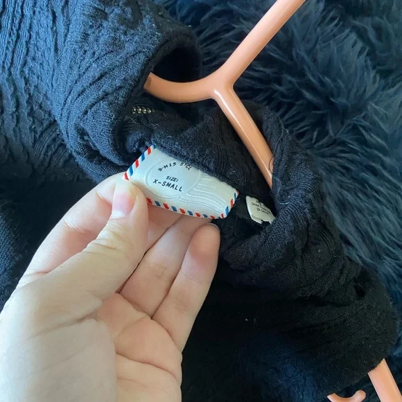 BLACK TANK - Picture 3 of 3